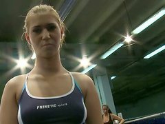 Linda Ray and Lisa Sparkle play lesbian games instead of fighting