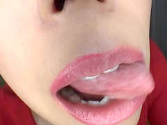 Stunning Shiraki Yuuko finally gets to blow a long shaft