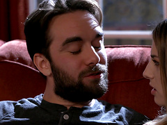 Lovely Kenna James wakes up her boyfriend with a blowjob