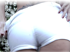 Alana Cruise can make a dick disappear in her hairy cunt