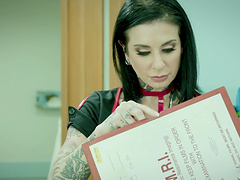 Jenna Sativa and other lesbians finally get to satisfy each other