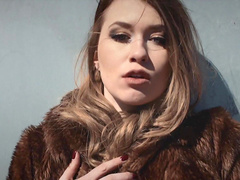 Misha Cross and her naughty friend like to please each other