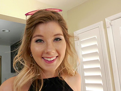 Teen blonde in high heels Vienna Rose wants her mouth filled with cum