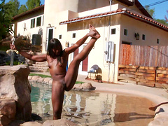 Curvy ebony MILF babe Pepper Deville pussy pounded missionary style