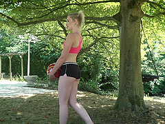 Outdoor sloppy blowjob and cowgirl style riding with Tyna Gold