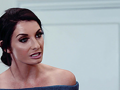 Skinny mature lesbian couple Silvia Saige and Gianna Dior fingering