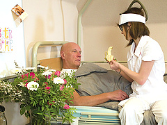 Nerdy nurse Sara Bell blows her older patient's dick