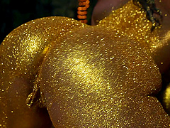 Ebony slut Rylee Foxxx fucked in her wet pussy by a white dick