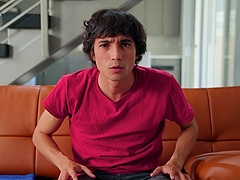 facial and cum in mouth are things that Casey Calvert likes so much