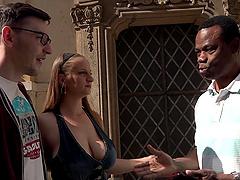 Black dude fucks tight pussy of Suzie while her boyfriend watches