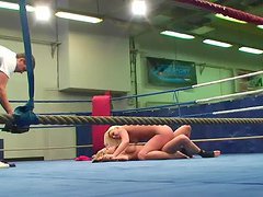 Backstage at Nude Fight Club with Simony Diamond & Karina Shay