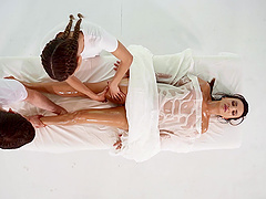 Oiled massage turns into passionate love-making with Alyssia Kent