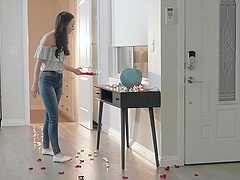 Dana DeArmond and Bambi Black share one large cock in threesome