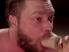 Naughty pregnant wife Lola Luscious fucks her hubby in the ass