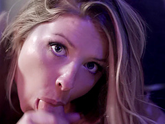 My blonde wife Akarra Summers loves to give me a blowjob and her cunt