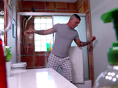 Slender model Jessie Saint takes a shower and rides a stranger