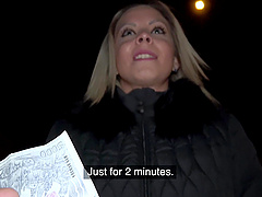 Erotic quickie in outdoors with a shaved pussy amateur girl