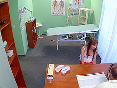 Spy cam in the hospital catches sexy Chelsy Sun riding her doctor