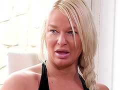 Pornstar London River gets double penetrated by Dana and her man