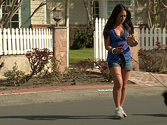 Ebony chick Kayme Kai fucks sexy pornstar Jada Fire with a strapon