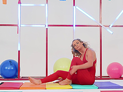 Cock hungry MILF Phoenix Marie gets fucked in pussy and ass