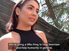 Seductive stranger Kitty Love takes money to have a quickie