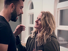 Cock hungry wife Lisey Sweet enjoys having passionate sex