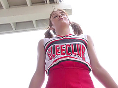 Stunning cheerleader Rosalyn Sphinx drops her clothes to ride