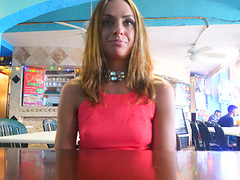 Horny girlfriend Jaimie loves fingering her pussy on the ride home