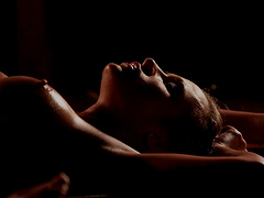 Eveline Dellai and Vinna Reed enjoy having erotic lesbian sex