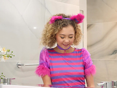 Provocative chick Allie Addison gets fucked by an older neighbor