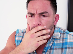 Round tits blondie Luna Star teases and gets fucked balls deep