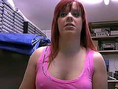 Redhead chick Loz Lorimar drops her panties to masturbate