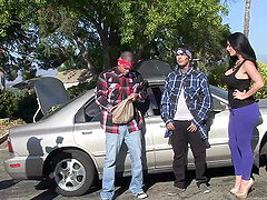 Behind the stage video with topless Veruca James and coworkers