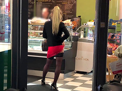 Interracial MMF threesome with blonde Barbie Sins & her friends