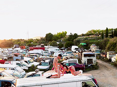 Hot ass chick Ariana Van X opens her legs for outdoors fucking