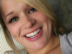 Heather Starlet enjoys while fingering her juicy pussy - HD