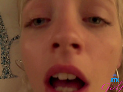 Foot fetish homemade video in HD POV with a blonde darling