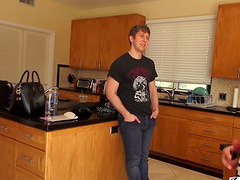 Behind the stage video with busty pornstar Gabriella Paltrova