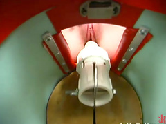 The sexual appetite of Victoria is spilling on the machine