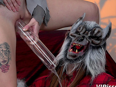 Amanda Hill gets talked into peeing all over naughty Jenifer Jane