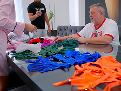 FFM threesome with ravishing Kenzie Taylor and Kenzie Anne