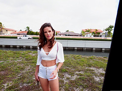 Sunshine Tampa having fun while being fucked in the car - POV