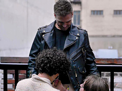 18-year-old brunette gets a nice ass fucking with toys and a great blowjob.