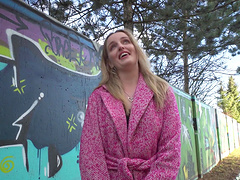 Amateur blonde Charlie Forde takes money to be fucked din POV