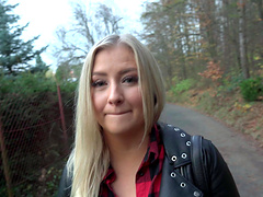 Blonde slut Cayla Lyons sucks a dick and fucks with a stranger