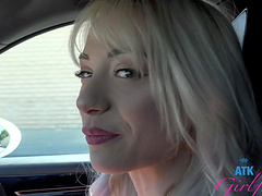 Blonde chick Cecelia Taylor spends the day in the zoo with her BF