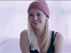 Black slut Ana Foxxx gets her pussy eaten out by a horny friend