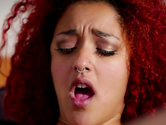 Scissoring and pussy licking between Daisy Ducati and Jaclyn Taylor