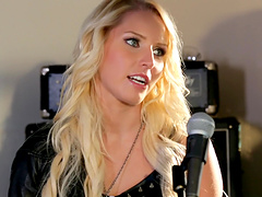 Musician Vanessa Cage decides to help her career with wild fucking